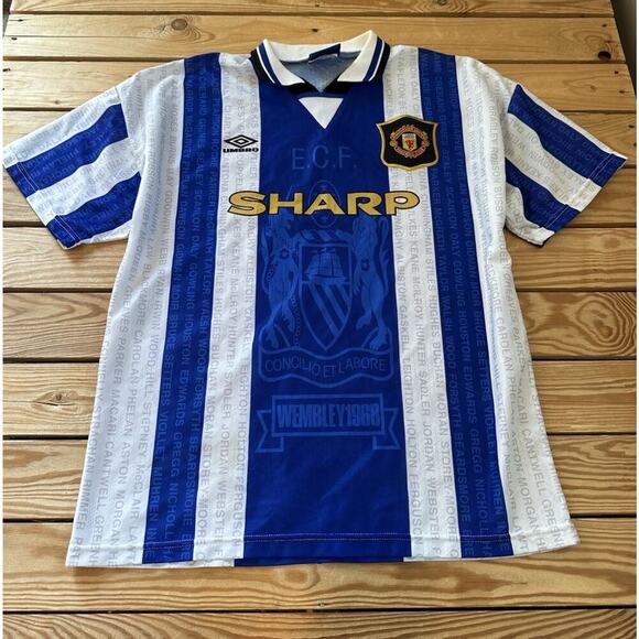 Vintage Manchester Umbro Collared Soccer Football Jersey Large Men’s Blue White